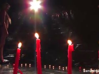 사만다 성자 과 빅토리아 화이트 에 에이 candle lit 방