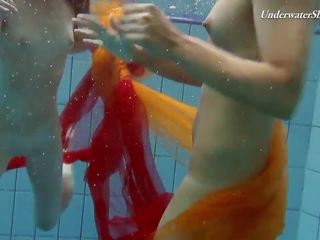 Kaks punapead ujumine terrific kuum, tasuta hd seks video 62