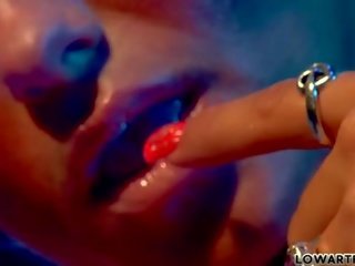 Xxx klip dan x rated filem video-video dengan grand kanak-kanak perempuan