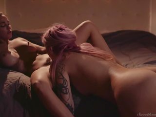 Lesbian Love: Free Xnxx Lesbian HD dirty film show 17