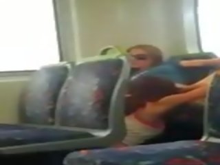 Desiring lesbiche su il autobus