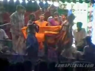 Andhra ヌード ダンス mov 高解像度の オンライン