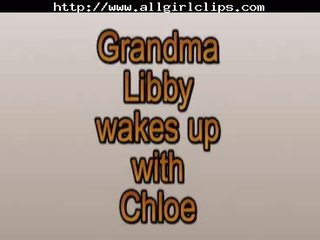 סבתא libby wakes למעלה עם קלואי
